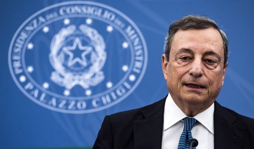Demissionair premier Mario Draghi van Italië.  (beeld epa / Angelo Carconi)