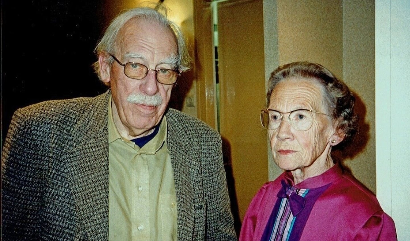 Willem Barnard en Inge Lievaart in 2000 bij Schrijverscontact.
