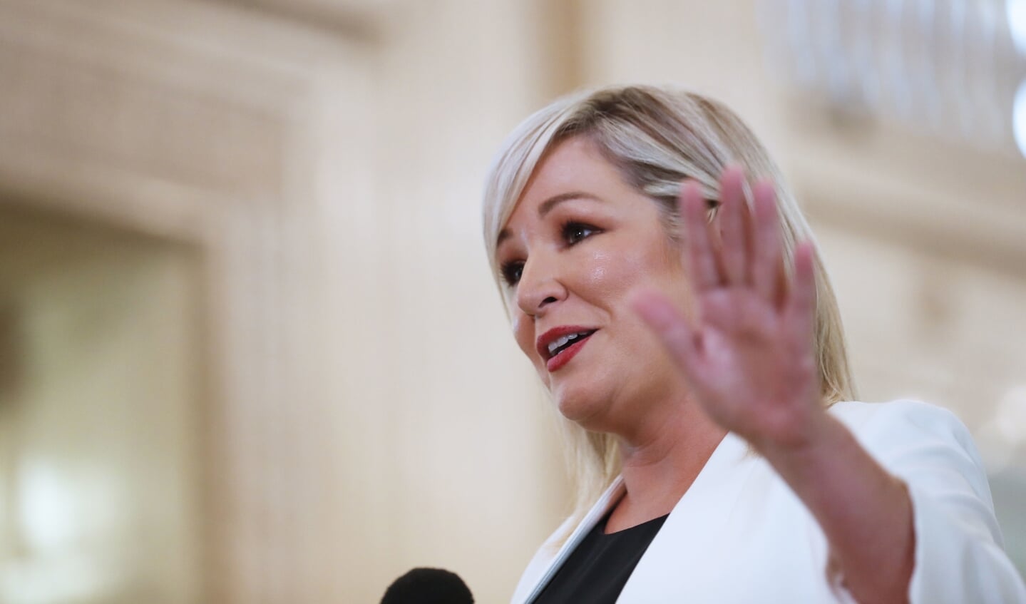 Michelle O'Neill, partijleider van Sinn Fein en voorstander van de Noord-Ierse hereniging met Ierland, noemt de volkstelling een historisch moment.
