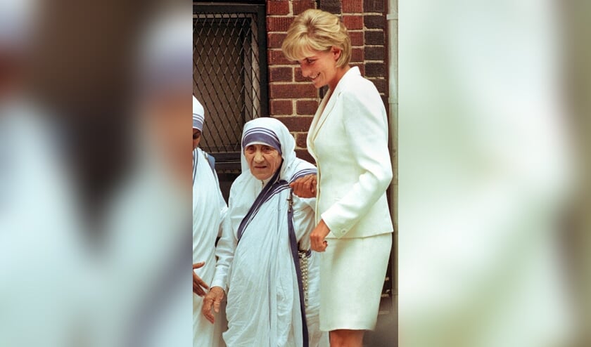 Moeder Teresa en Lady Diana tijdens een bezoek aan New York, juni 1997.
