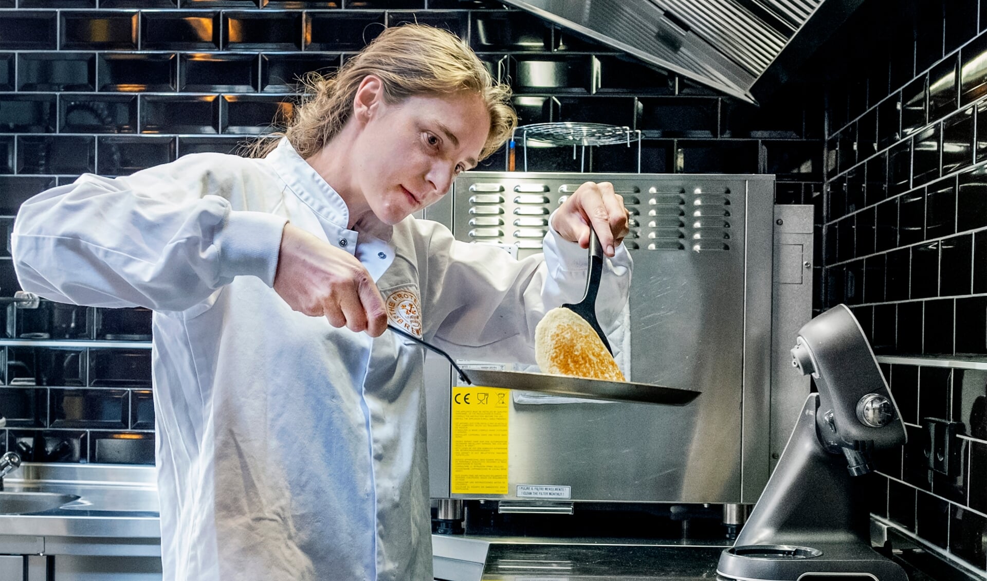 Plantaardige pannekoeken in de proefkeuken. Plantaardige pannekoeken in de proefkeuken.