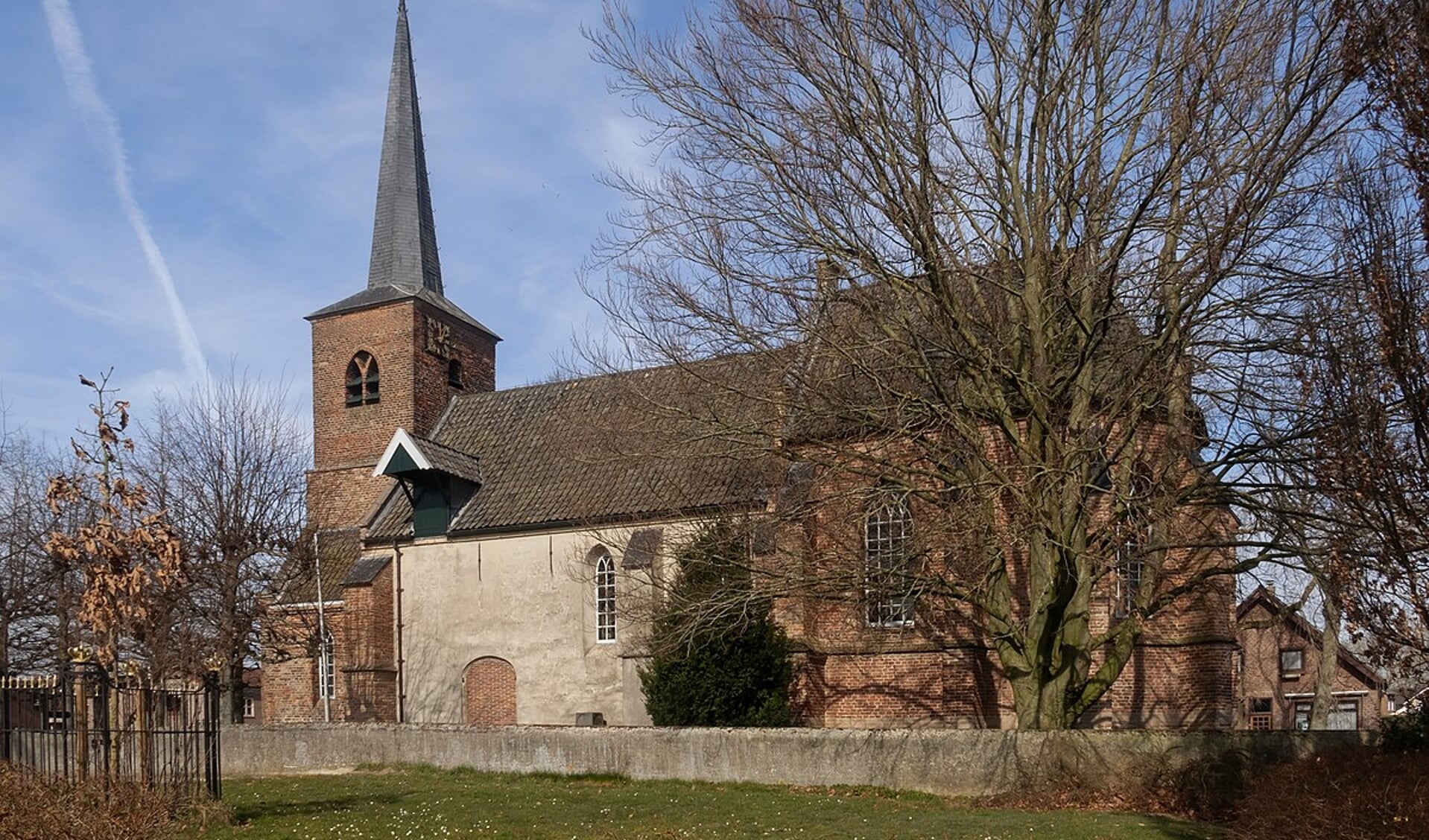 De Sint-Joriskerk in Heumen waar Pieter Blok in 1891 een omstreden rede hield.