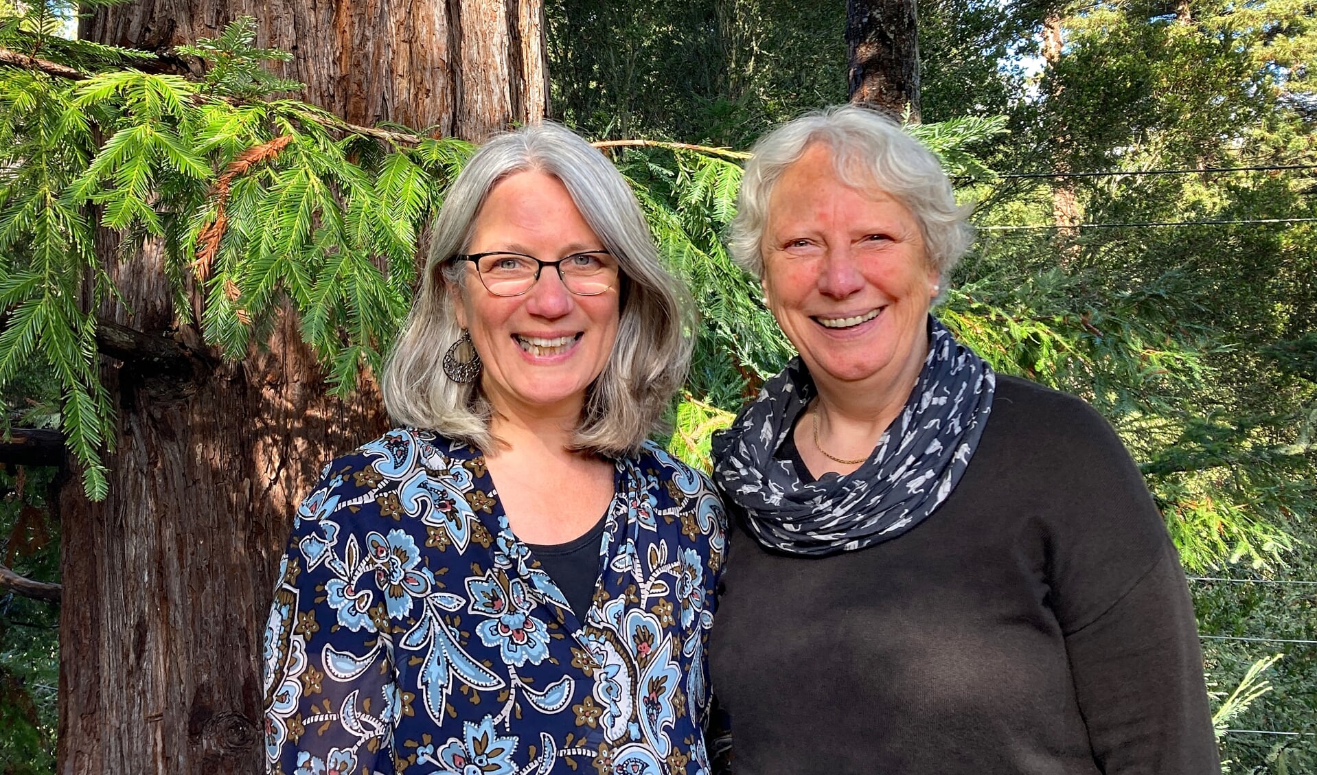 Inge Henderson en Tineke Algra in Aptos in de Amerikaanse staat Californië, waar Inge woont.