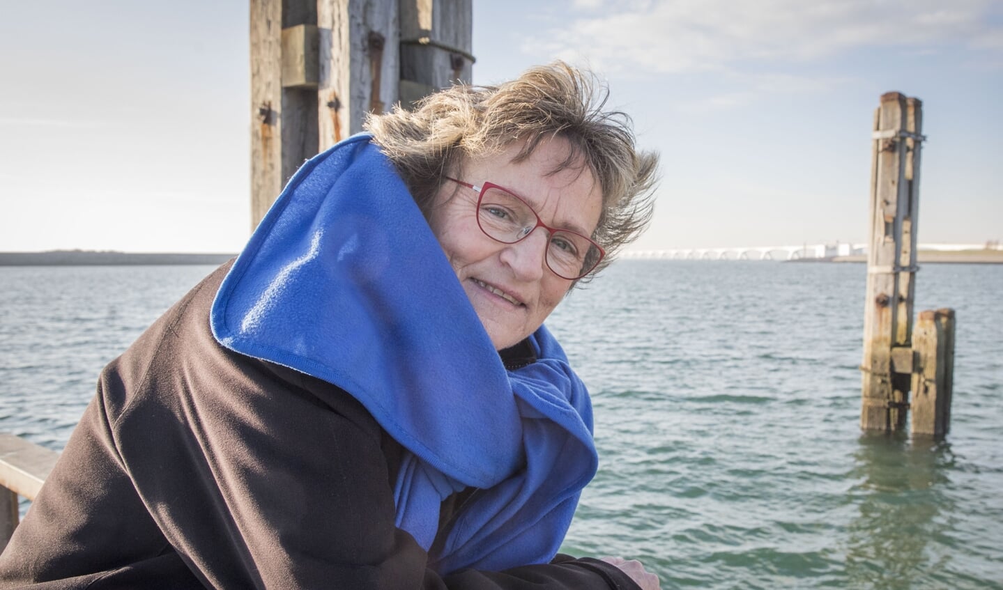 Bertien van Ginhoven kwam als twintiger tot geloof. 'Met Jezus leven is geweldig; met mensen is het ingewikkelder. Er blijft - voor mij en voor mensen die ik via Onderweg.nu spreek - een soort eenzaamheid.'