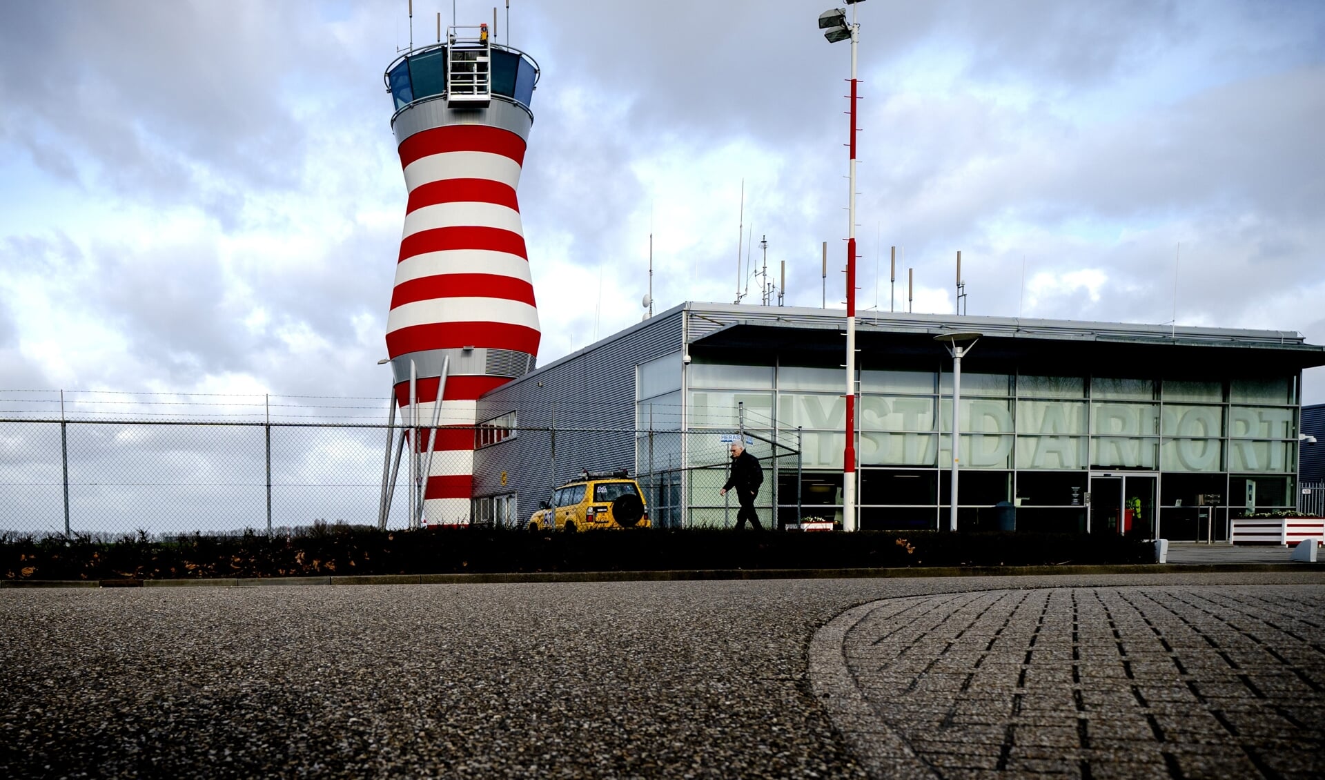 In drie van de vier scenario’s van het planbureau is er geen plek meer voor Lelystad Airport.
