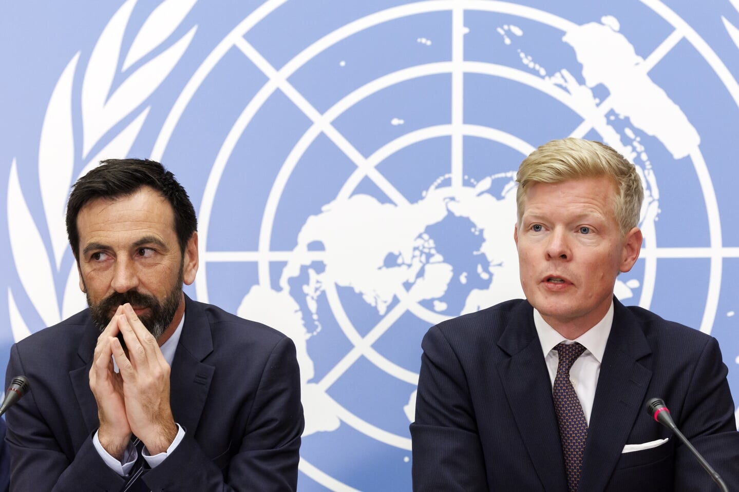 Hans Grundberg (rechts), op het hoofdkantoor van de VN in Genève, Zwitserland.