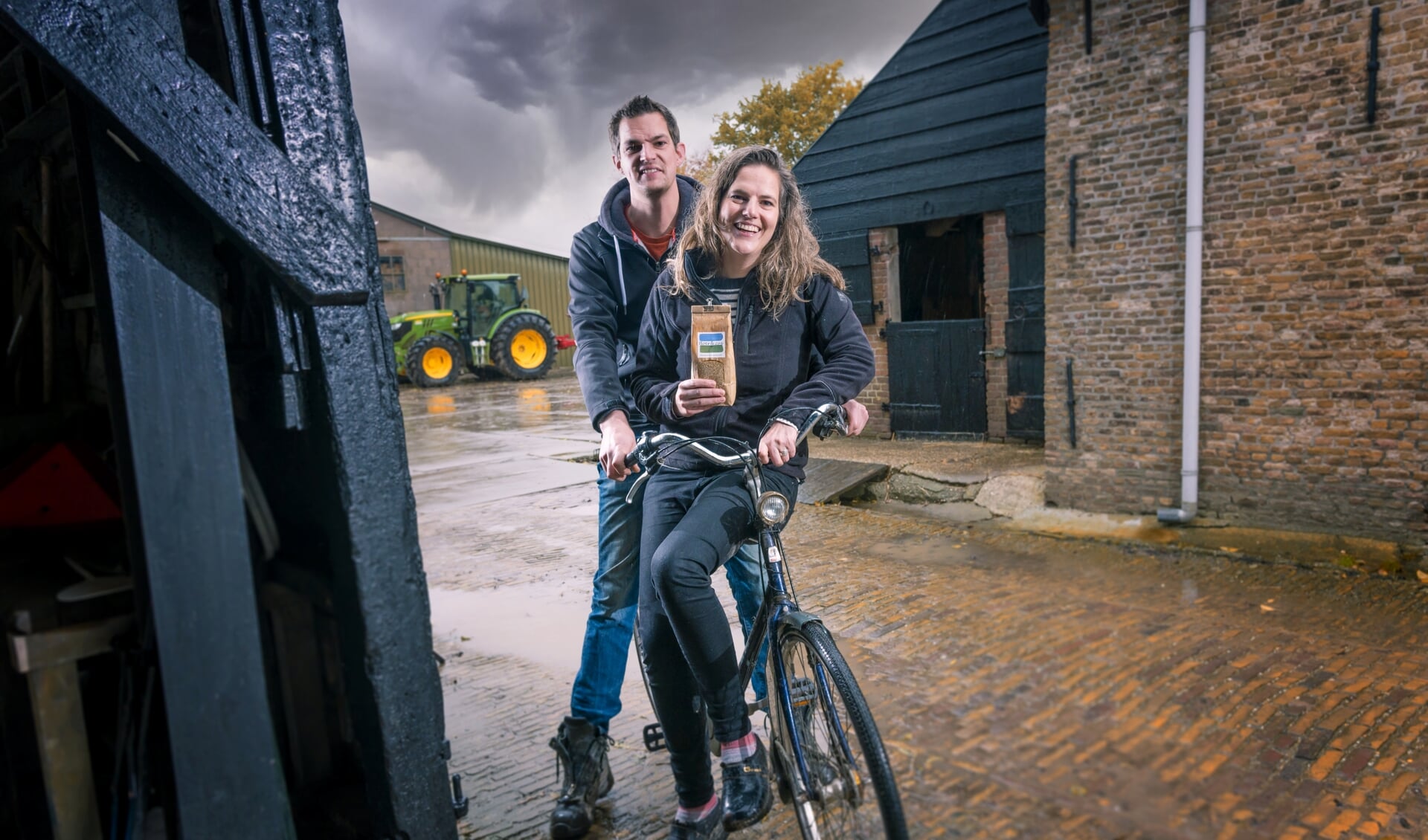 B(r)oer en zus Toon en Janna de Geus willen de Nederlandse quinoa op de kaart zetten.