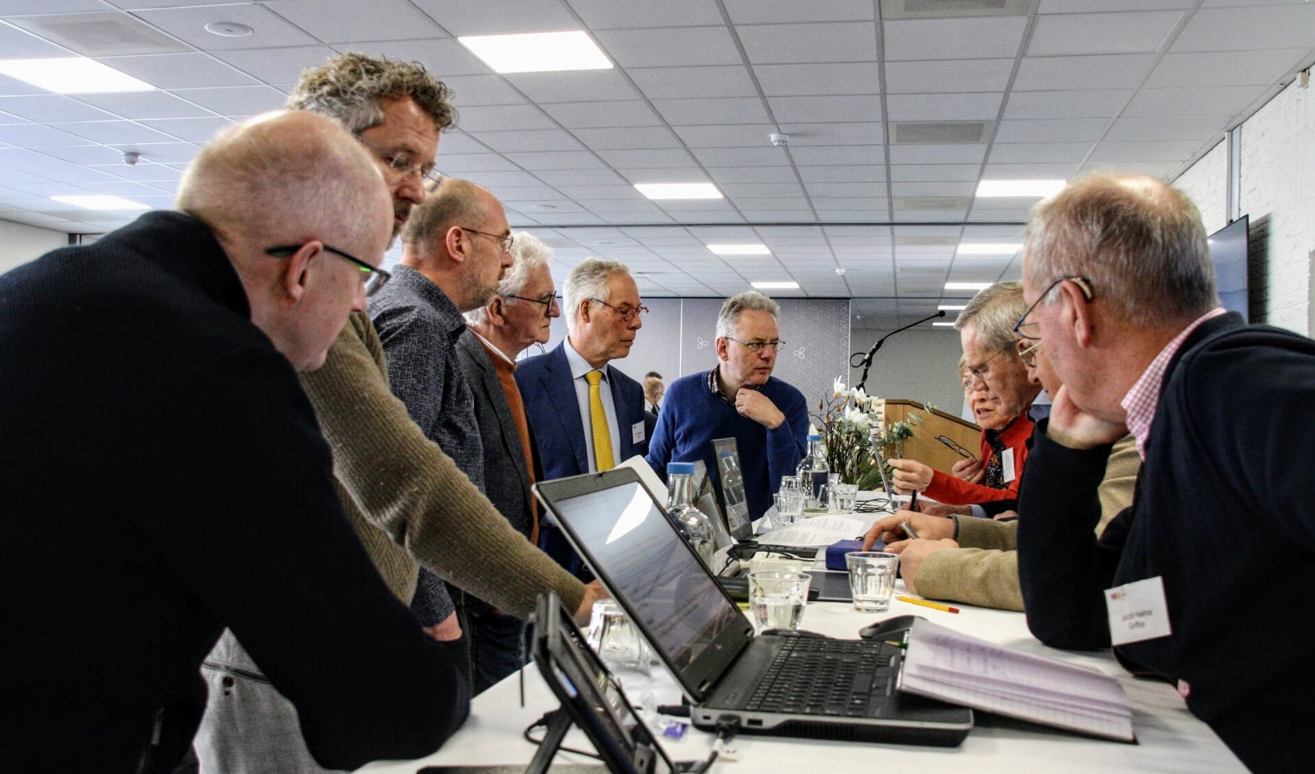 Synodebestuur en afgevaardigden overleggen zaterdag tijdens de landelijke vergadering over de pensioendeal. Het is volgens Frans Schippers ‘een van een van de lastigste onderwerpen’ in het proces van kerkelijke hereniging.