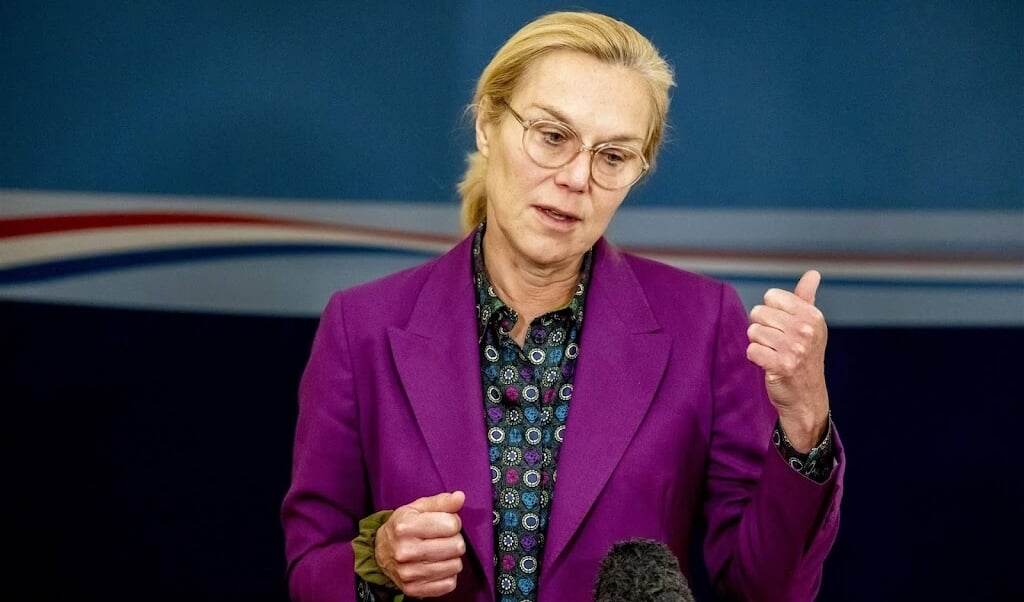 kaag-wants-to-talk-about-extra-money-for-ukraine-in-2023-time-news