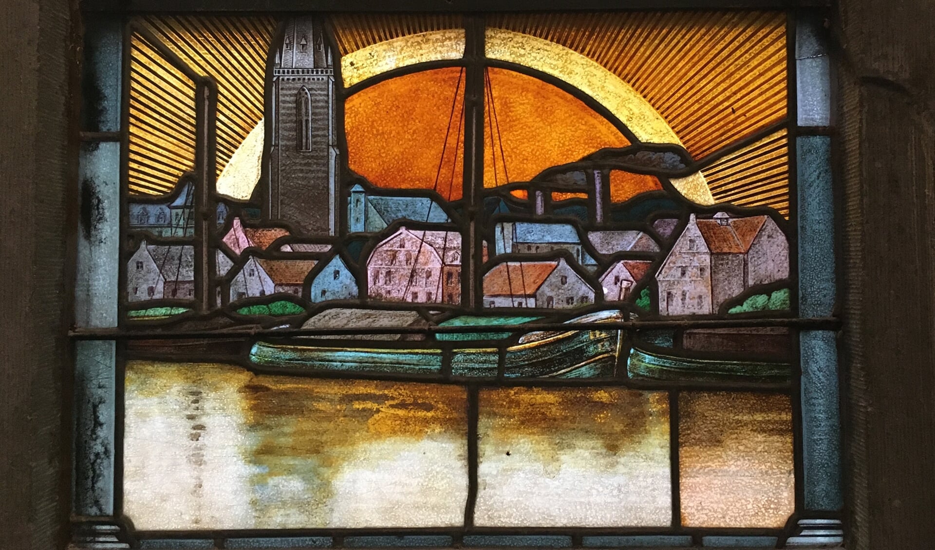 Detail raam met de Zuid-Willemsvaart.