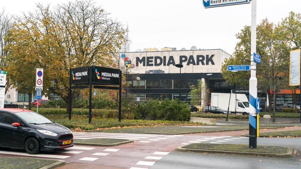 Het mediapark in Hilversum. In het plan van aanpak erkent de NPO dat de omroepwereld niet voor iedereen een veilige werkplek is geweest.