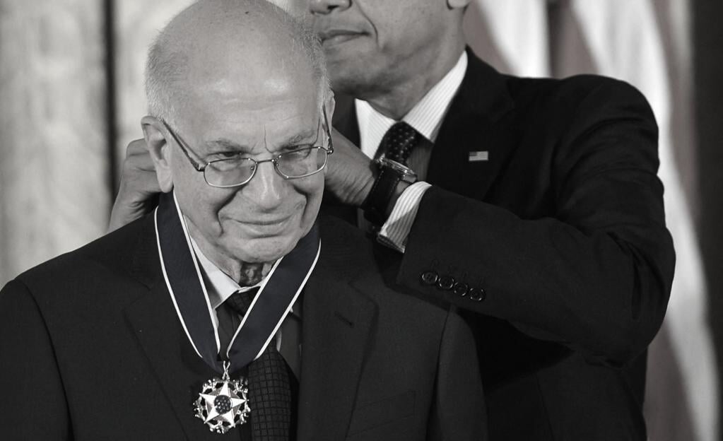 Toenmalig president Barack Obama reikte Kahneman in 2013 de Presidential Medal of Freedom uit, de hoogste civiele onderscheiding in de Verenigde Staten.