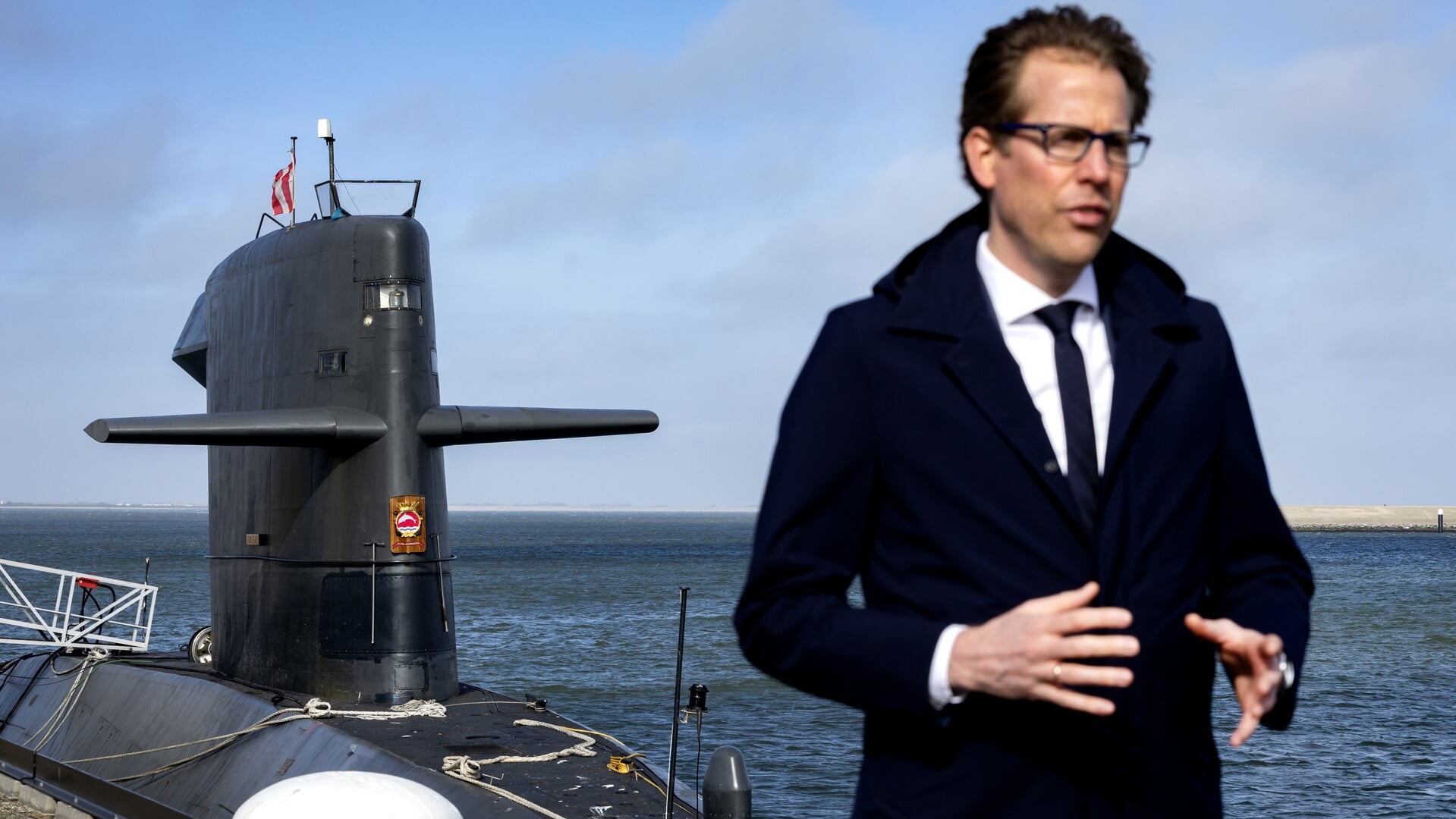 Staatssecretaris Christophe van der Maat maakt bekend dat de Franse Naval Group vier onderzeeboten mag bouwen.
