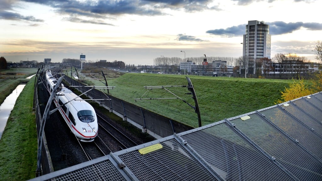 De ICE naar Basel rijdt 15 juli voor het laatst. De Duitse spoorwegen willen de trein niet langer uitbaten.