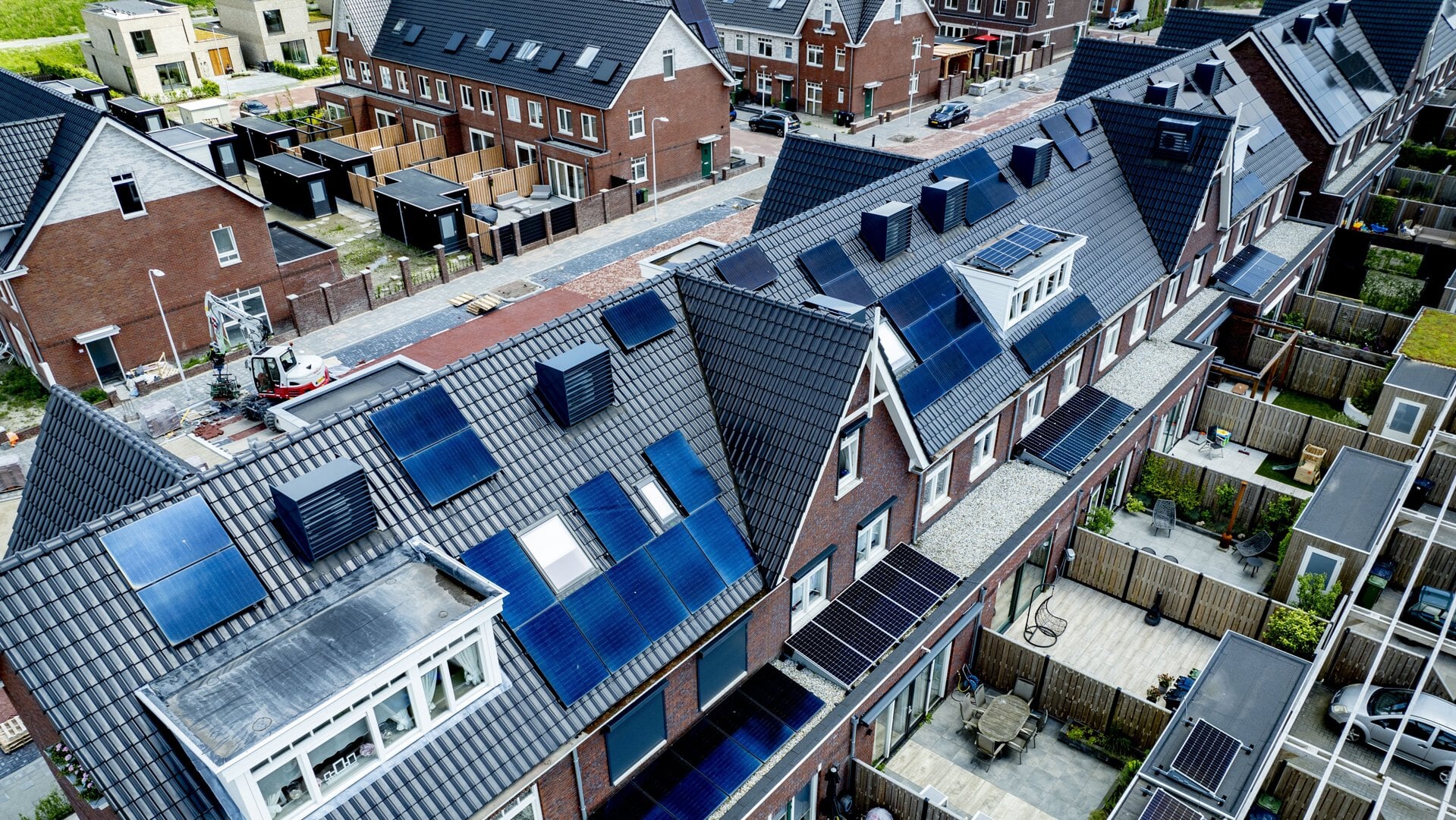 Zijn Zonnepanelen Nog Rendabel En Is Het Fair Dat Je Nu Moet Betalen Voor Teruggeleverde Stroom