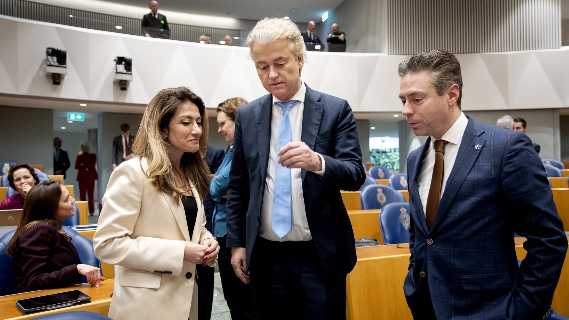 SGP'er Chris Stoffer bij een formatiedebat in maart, met Dilan Yesilgöz (VVD) en Geert Wilders (PVV).