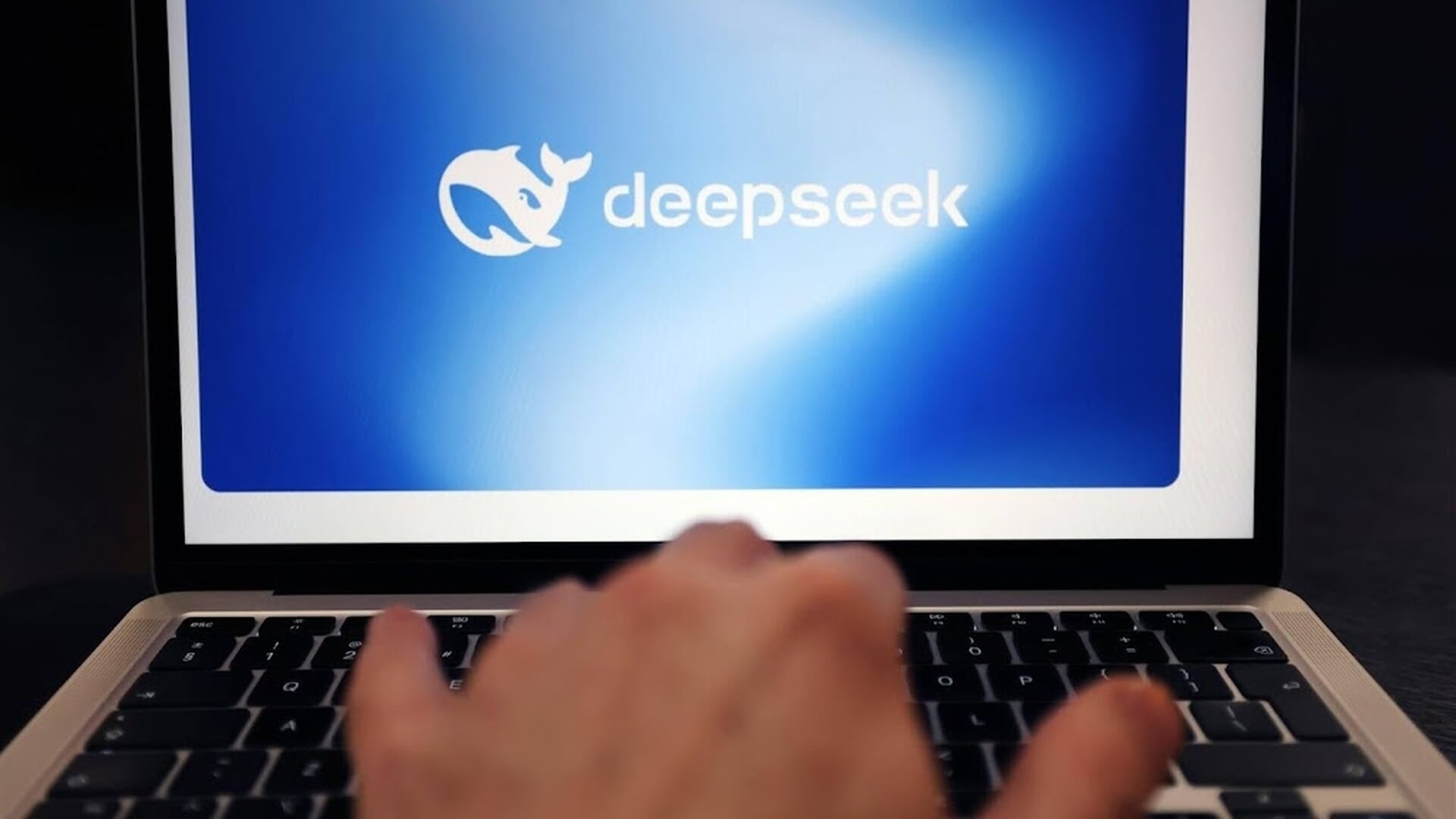 Kenners waarschuwen voor risico's van Chinese AI-app DeepSeek ...