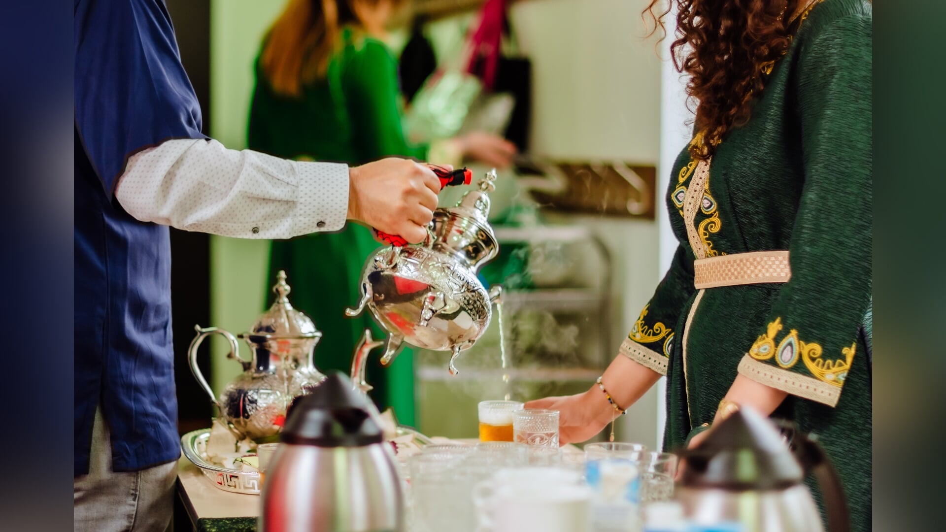 Om de liefde voor Jezus Christus en de Marokkaanse cultuur te delen verzamelt de gemeenschap maandelijks in een kerk in Zeist.