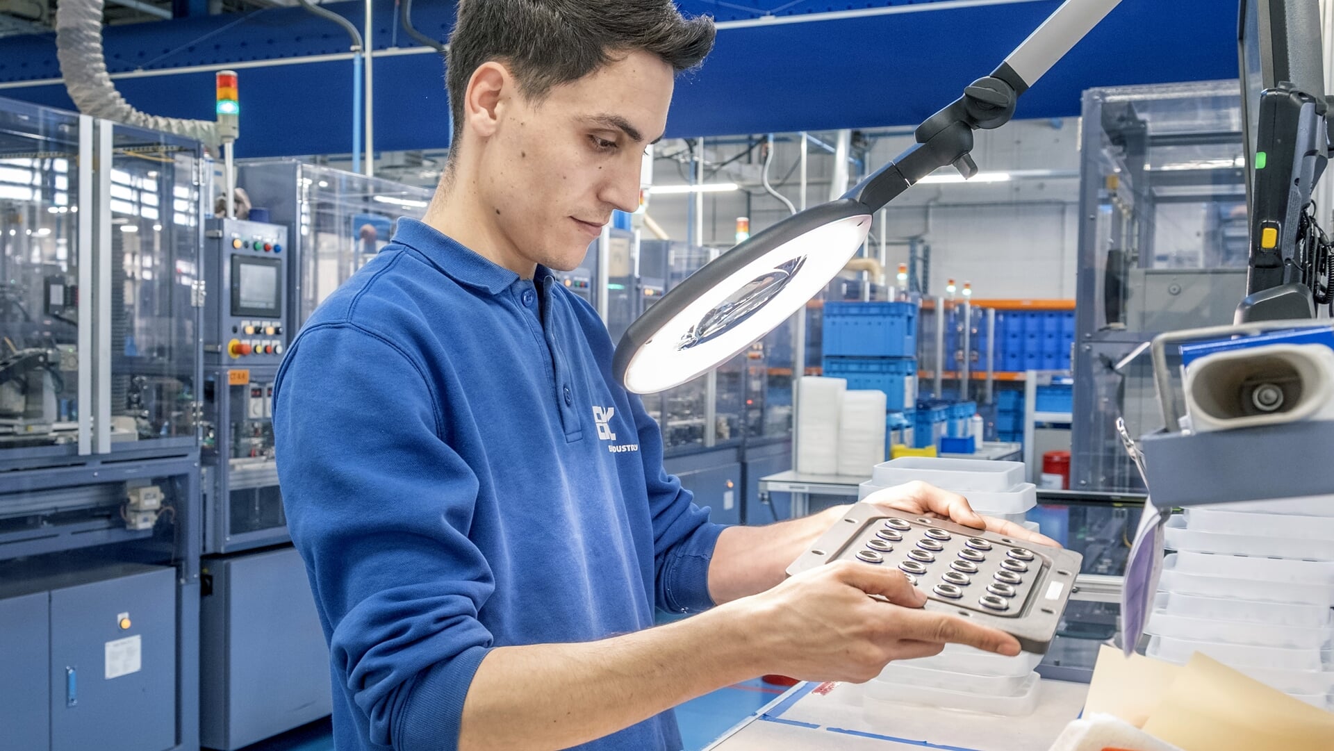 Eagle Simrax produceert onder meer afdichtingen voor de auto-industrie.