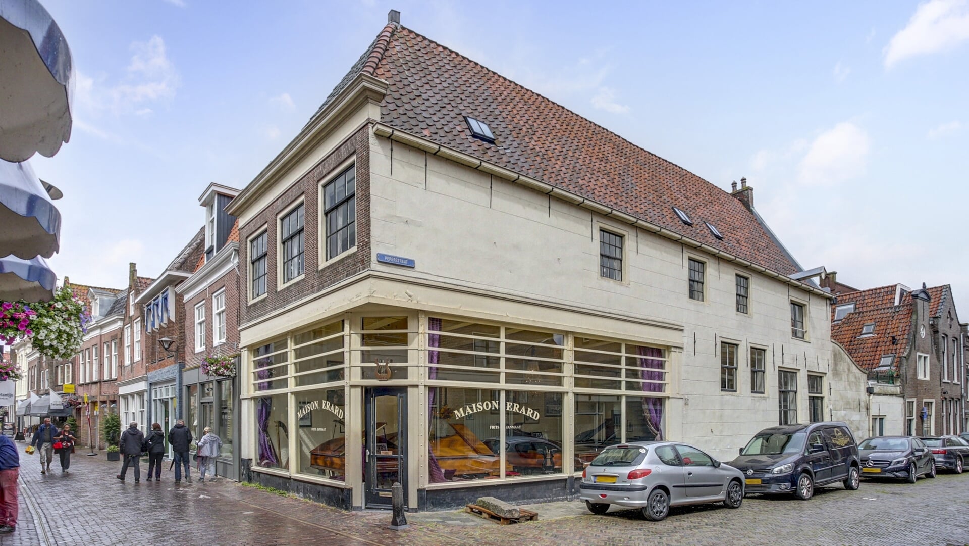 Dit voormalig pakhuis in Enkhuizen is al 450 jaar oud, maar voorzien van moderne gemakken.