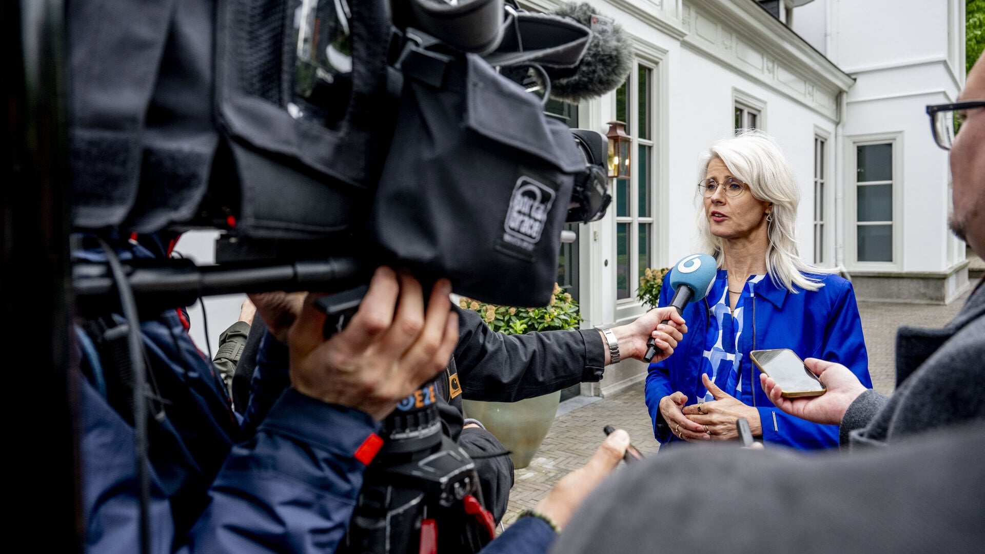 Minister Mona Keijzer na afloop van de ministerraad in het Catshuis.