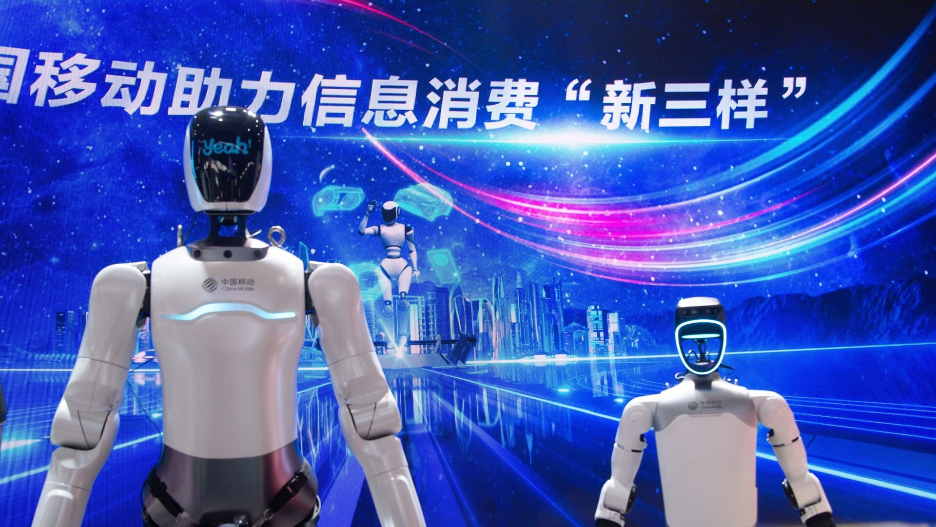 'Een menselijke robot, aangestuurd door AI, met een kalashnikov in de hand. Wapenfabrikanten zullen daar zonder twijfel op uitkomen.'