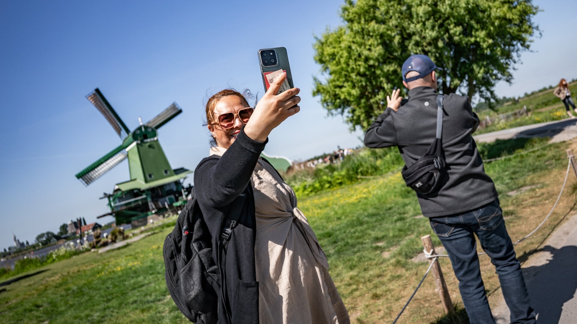 Wie de populaire trekpleister De Zaanse Schans wil bezoeken moet vanaf april 2026 een kaartje kopen.