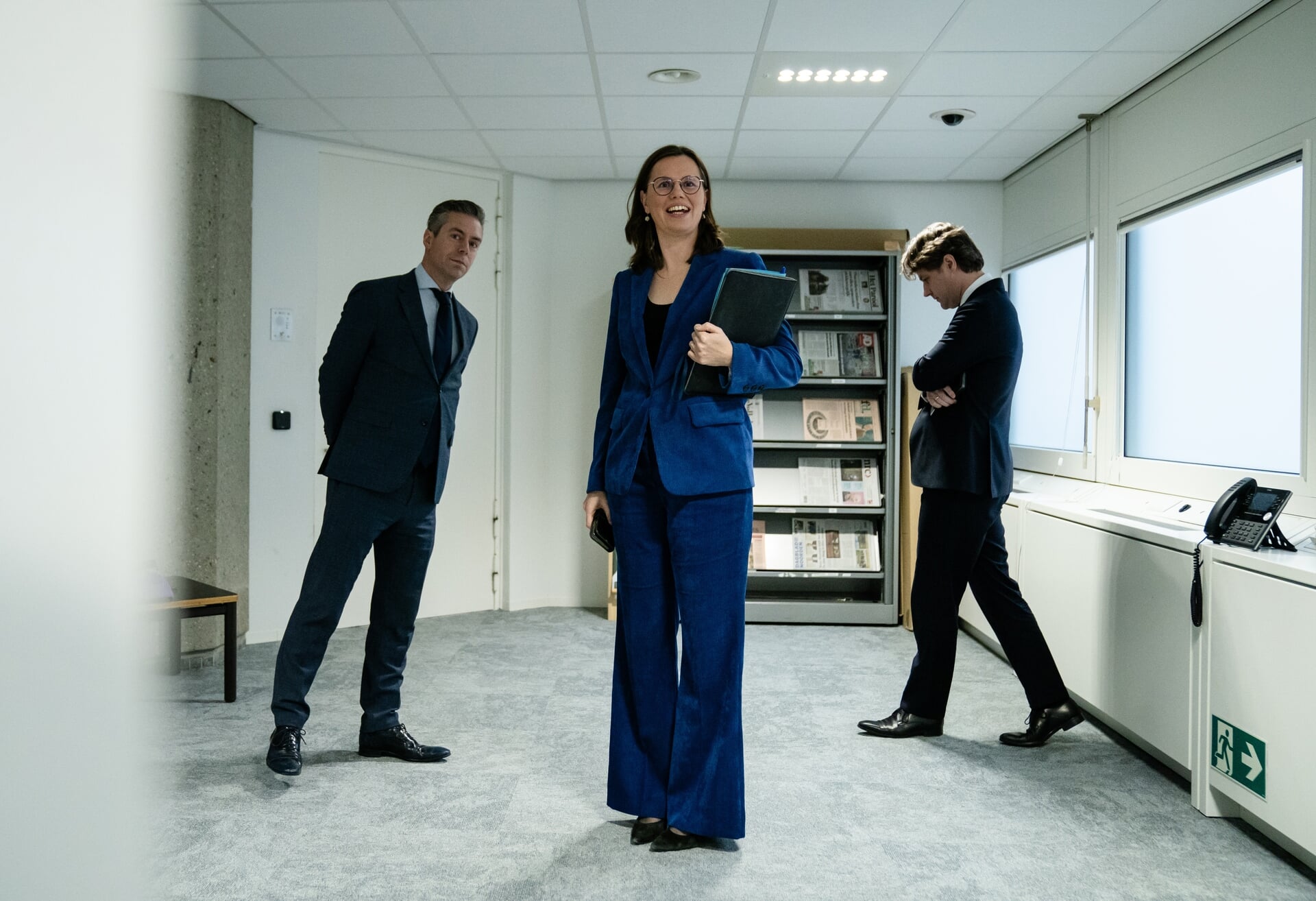 De SGP ziet een politiek spel, waarbij een partijleider bewust één zin ‘groot en principieel’ probeert te maken. Het CDA en ook de ChristenUnie zijn verbaasd en hadden verwacht dat de SGP principieel tegen zou stemmen.