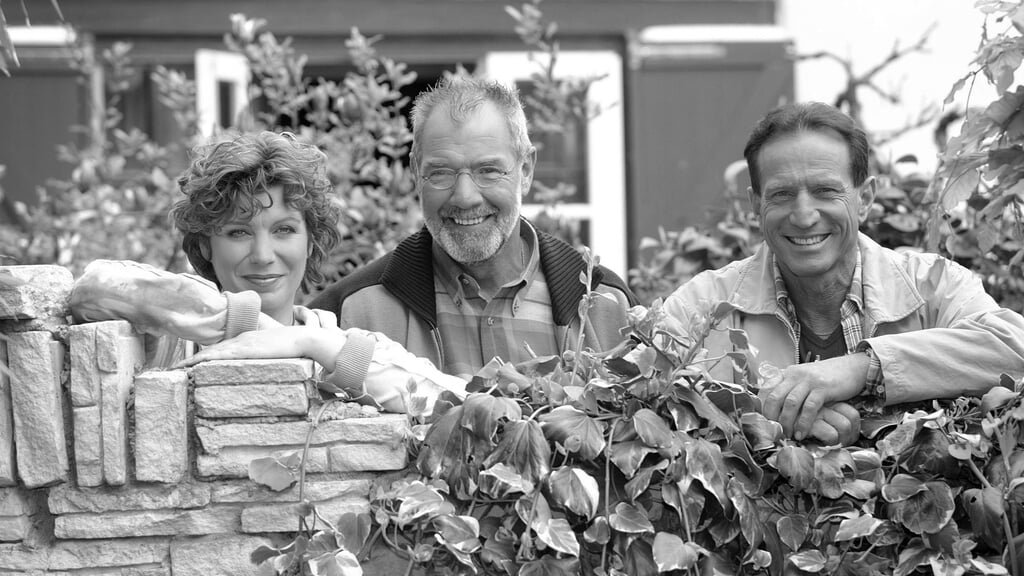 Nico Zwinkels (midden) in 2003, samen met medepresentatoren Myrna Goossen en Rob Verlinden.