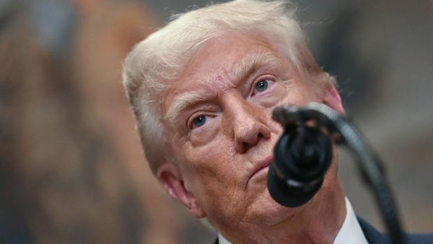 Trump voert nieuwe importheffingen in tegen tientallen landen
