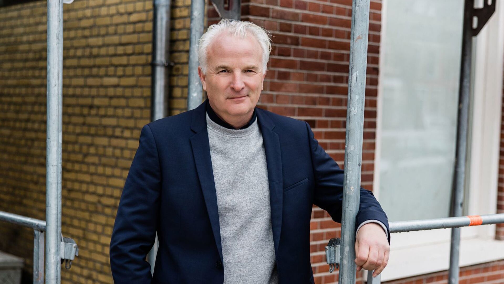 'Bouwen is een vak. Je kunt niet een heel huis verbouwen aan de hand van een YouTube-filmpje.’
