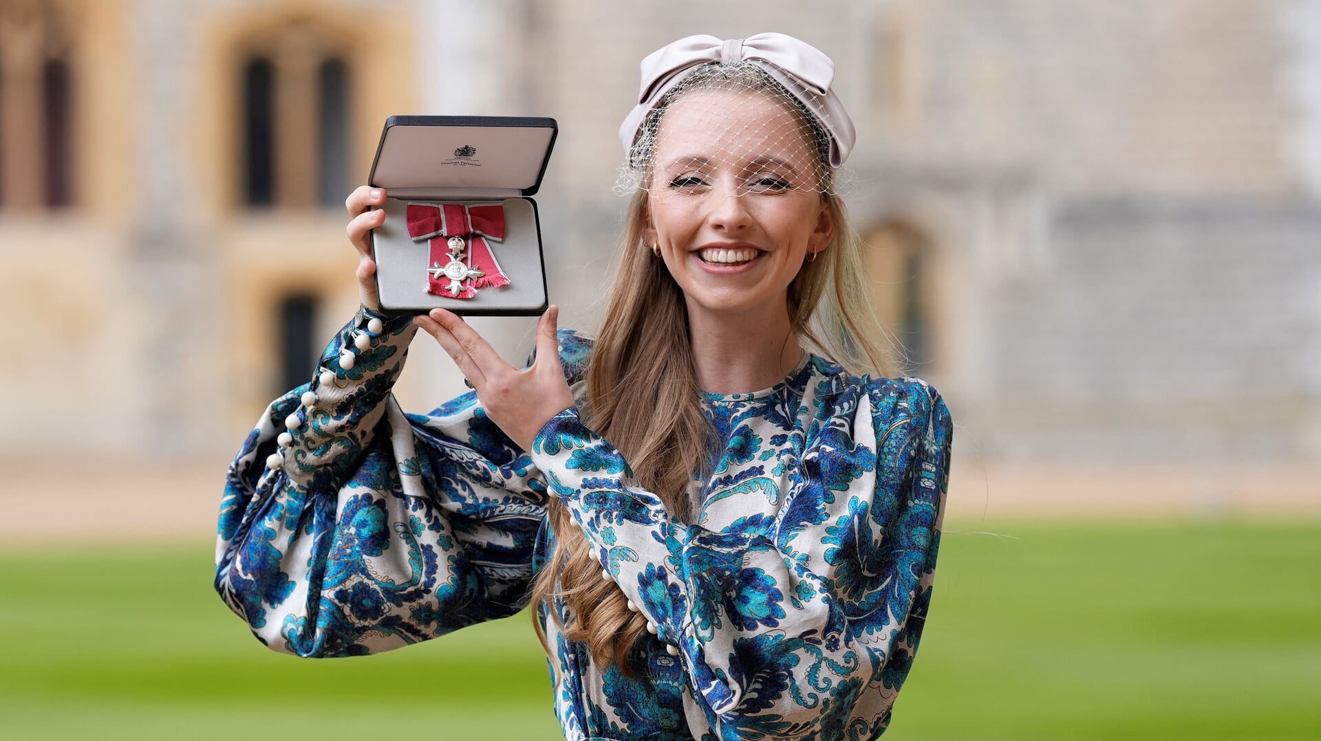Anna Lapwood is in 2024 onderscheiden met de Orde van het Britse rijk.