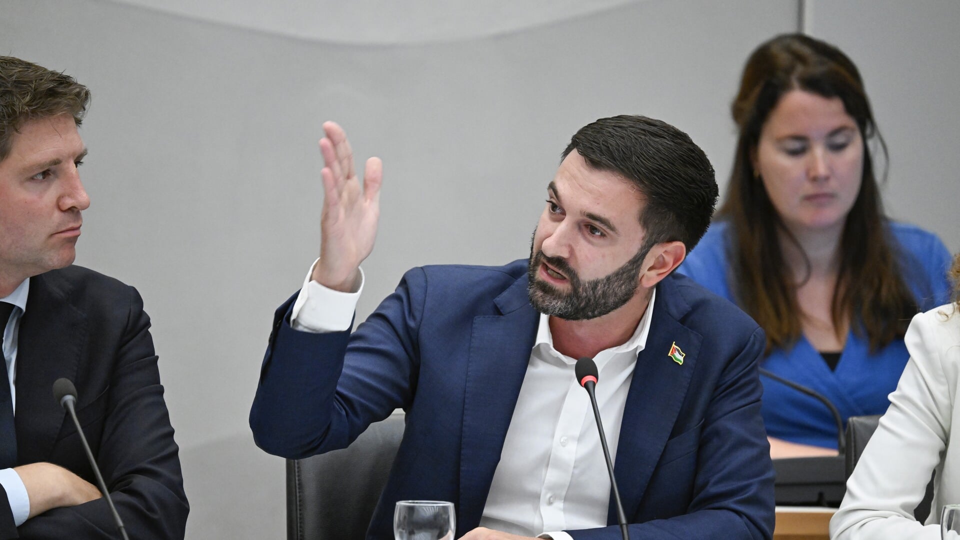 Kamerlid Stephan van Baarle van DENK tijdens het commissiedebat.