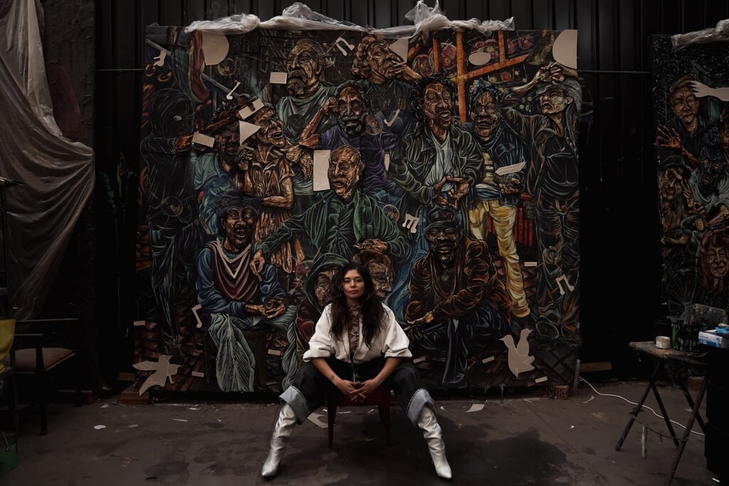 Op de kunstwerken van Raquel van Haver zijn Amsterdamse wereldverbeteraars te zien die nauwelijks erkend worden.