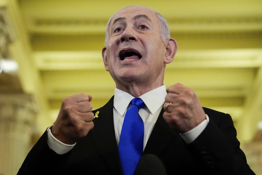 Netanyahu hoopt dat de volledige inname leidt tot het verslaan van Hamas en de vrijlating van de resterende Israëlische gijzelaars. 