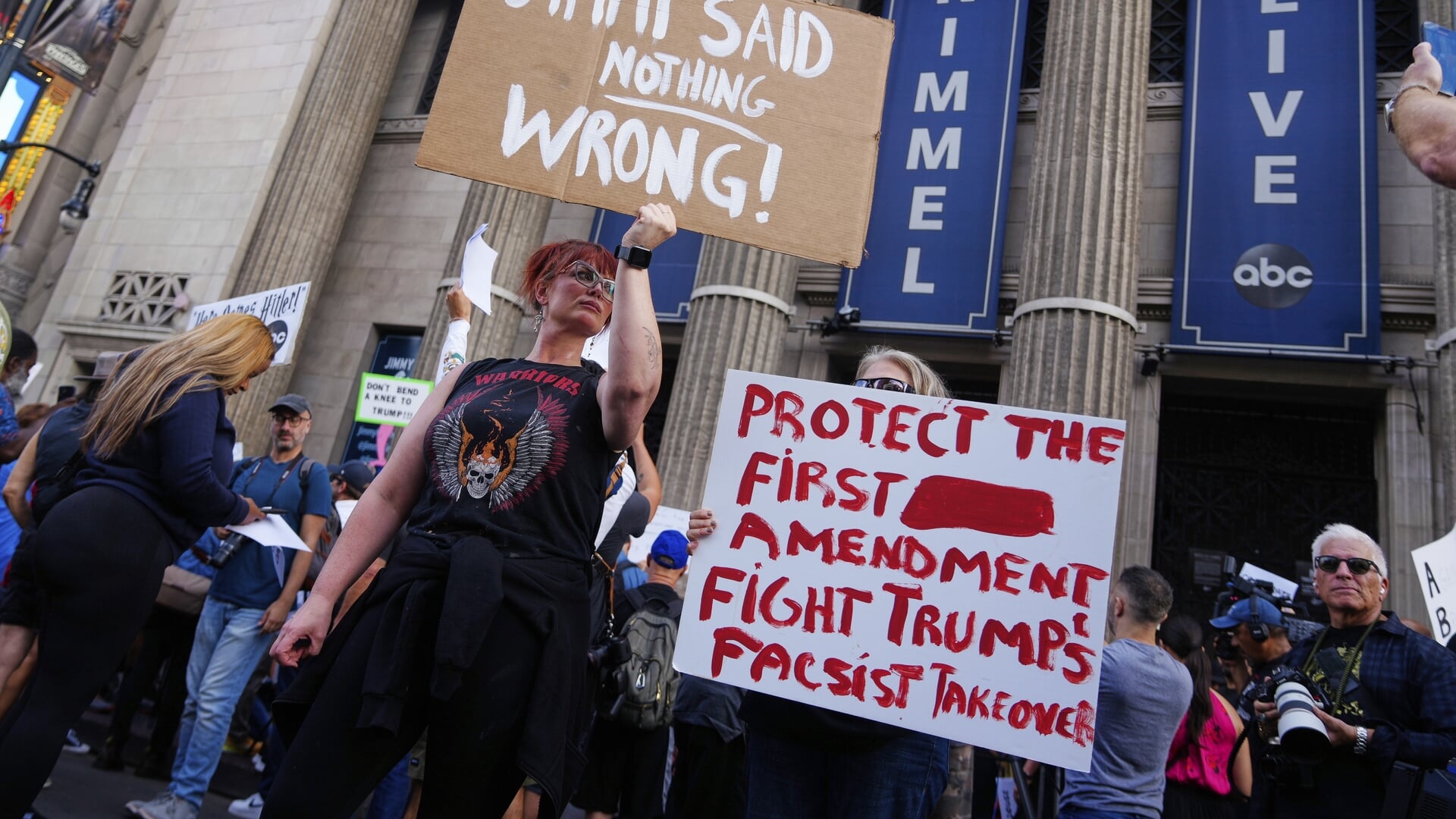 Amerikanen demonstreren tegen 