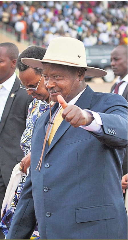 Uganda geeft toe aan druk om homowet aan te passen