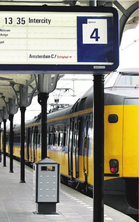 Bijna nergens een baan te vinden, behalve bij NS