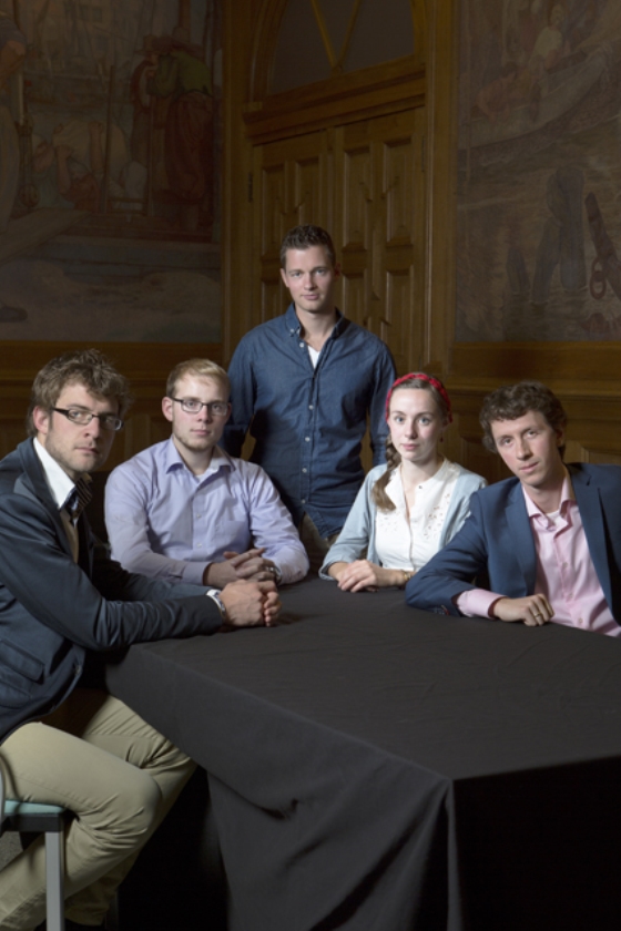Tekenen bij het kruisje gaat te snel