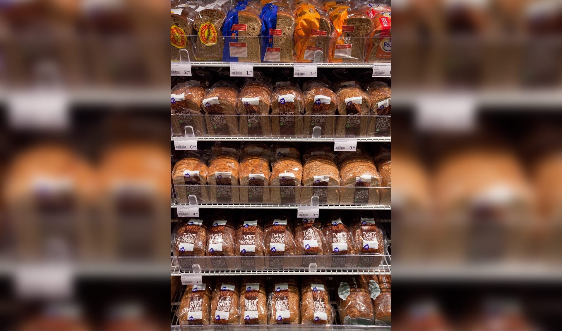 Supermarkt moet oud brood gewoon verkopen