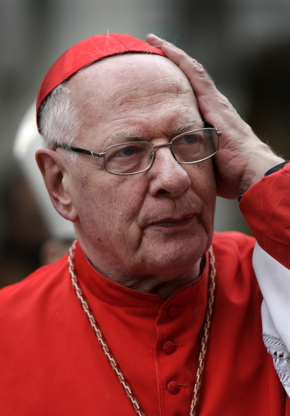 Ad Simonis teleurgesteld in priesters
