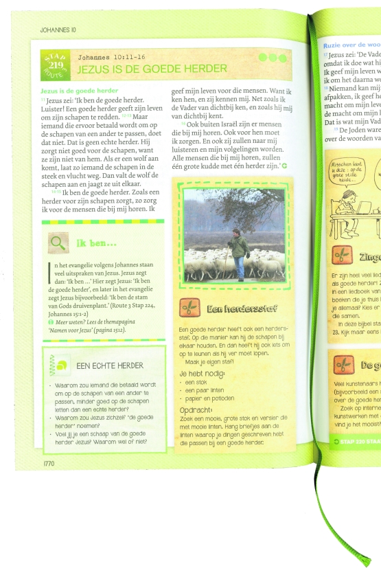 Samenleesbijbel: in drie routes de Bijbel door