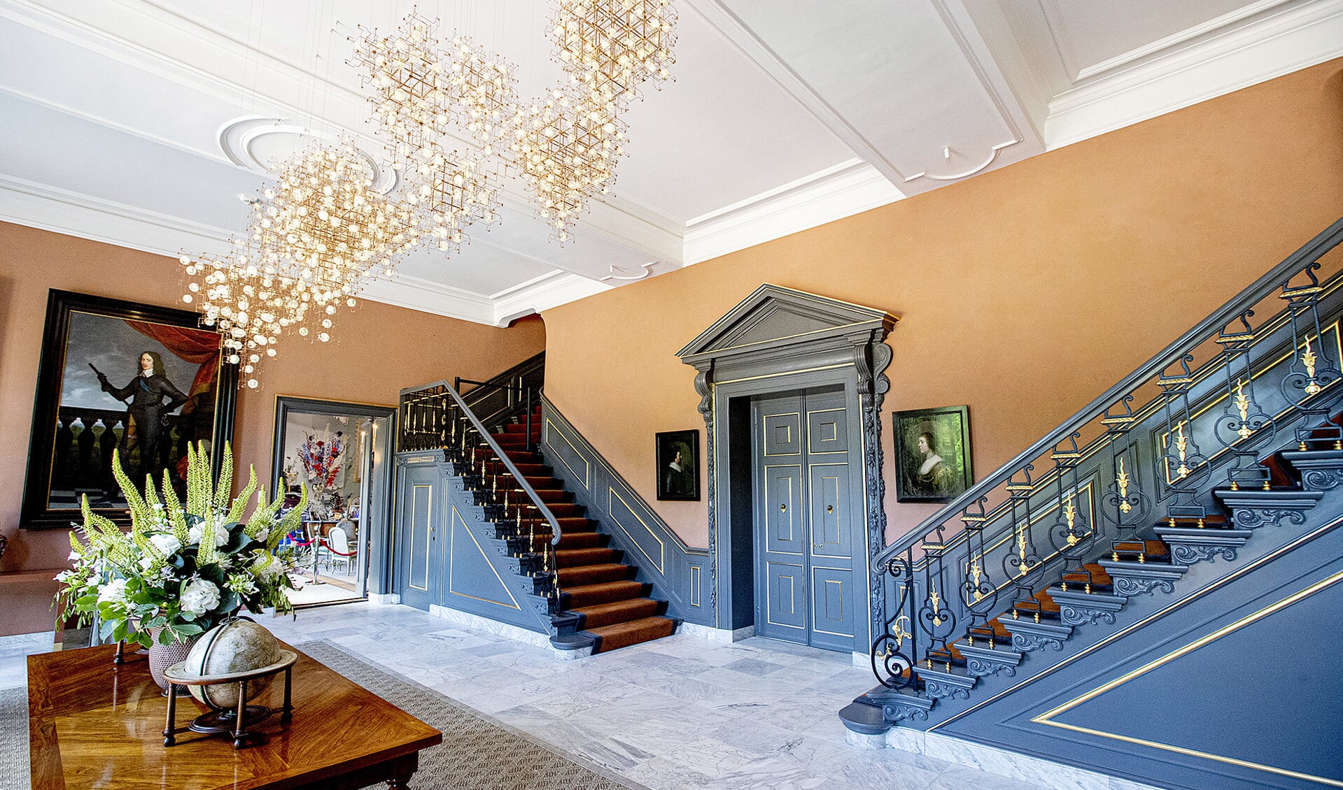Interieur van Paleis Huis ten Bosch. De woning van koning Willem-Alexander en zijn gezin is de afgelopen jaren opgeknapt, waarbij volgens NRC te veel staatsgeld gebruikt is.