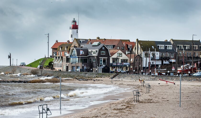De gemeenteraad van Urk behandelt donderdag een voorstel van de ChristenUnie om niet meer te hoeven betalen voor grond van de gemeente Noordoostpolder als de gemeente Urk wil groeien. (anp / Vincent Jannink)