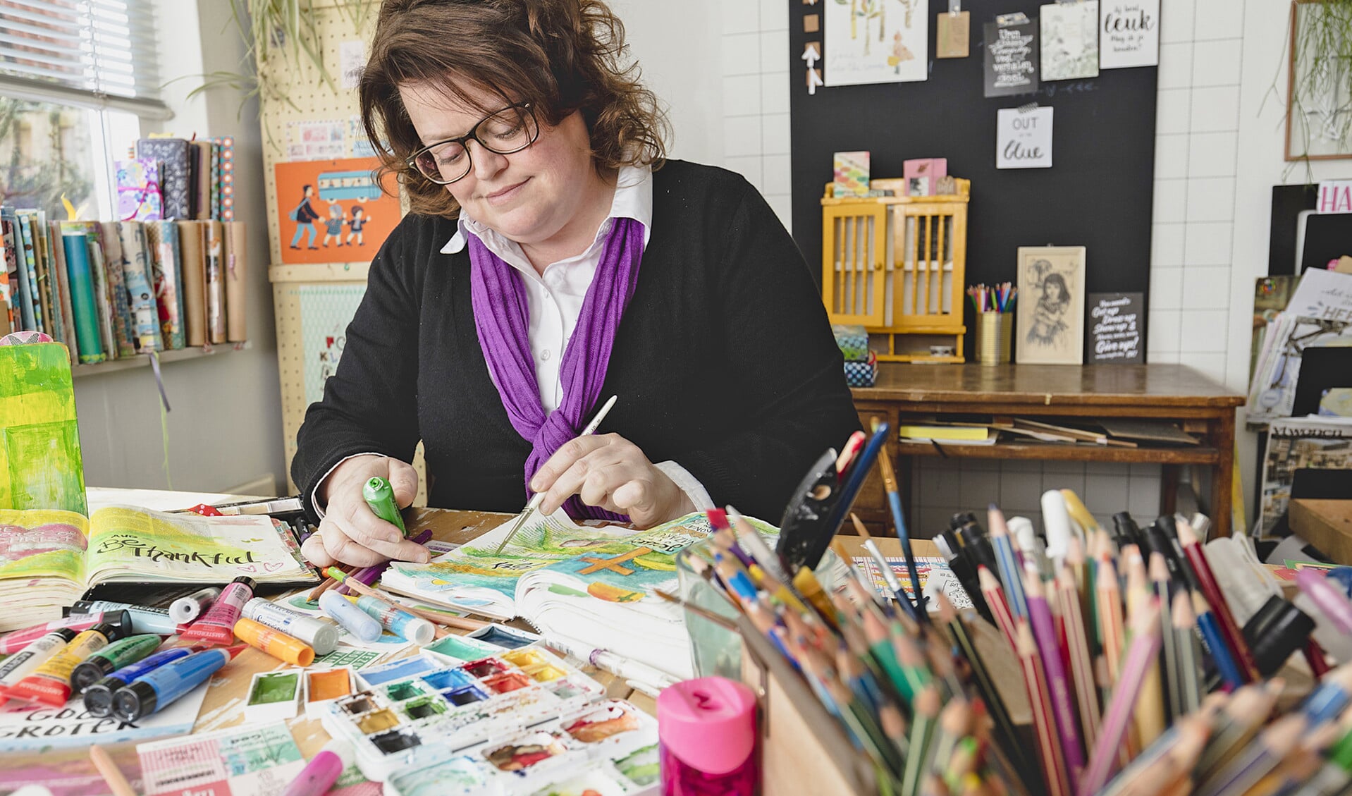 Kris Bossenbroek vond het een ontdekking dat haar geloof verbonden kon worden aan creativiteit. ‘Ik kon iets aan die saaie kerkwereld doen door mijn creativiteit te delen.’