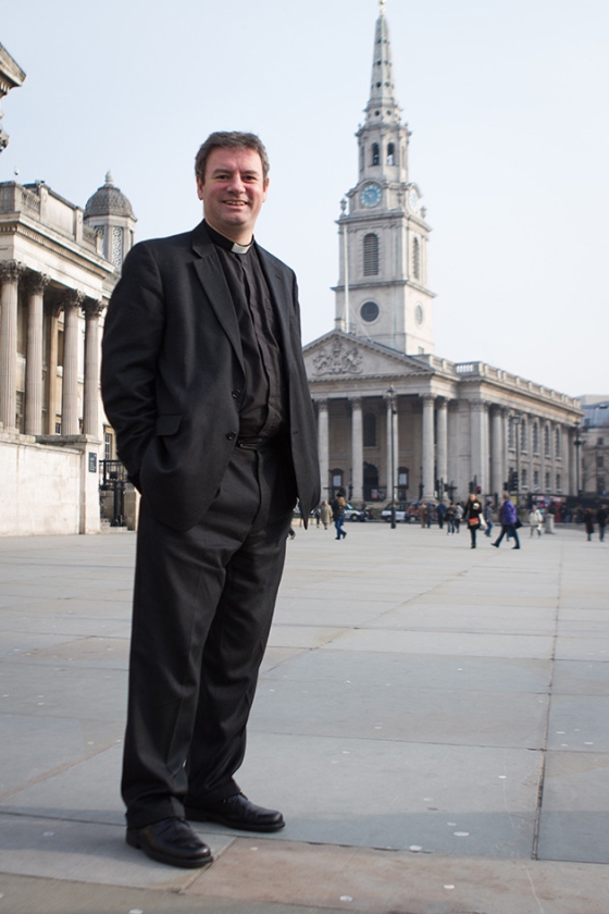 Sam Wells: ‘God vernieuwt de kerk ook via mensen van buiten.’ (istock en st Martin-in-the-fields)