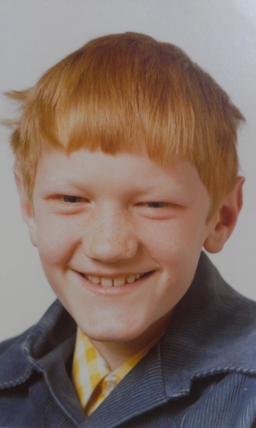 Jelle de Kok ziet in deze jeugdfoto het plezier dat hij altijd in het leven heeft gehad. Hij werd geboren in een onderwijzersgezin, als derde in een gezin met vier jongens