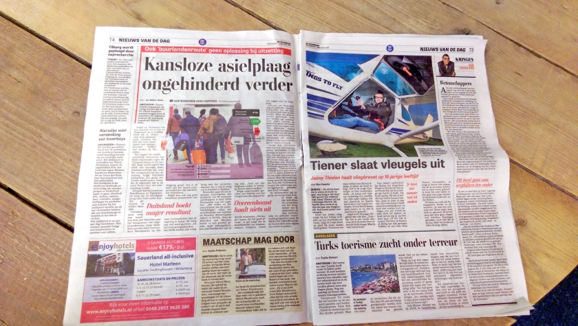 De gewraakte kop in De Telegraaf van zaterdag. Eerder sprak de krant van ‘asielaso’s’, ‘asieltuig’ en ‘invasie’. (nd)
