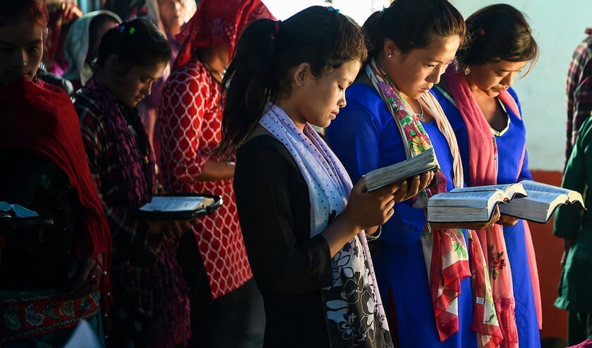 Archieffoto van een kerkdienst in een dorp in de Nepalese regio Dhading, in oktober 2017. (afp / Prakash Mathema)