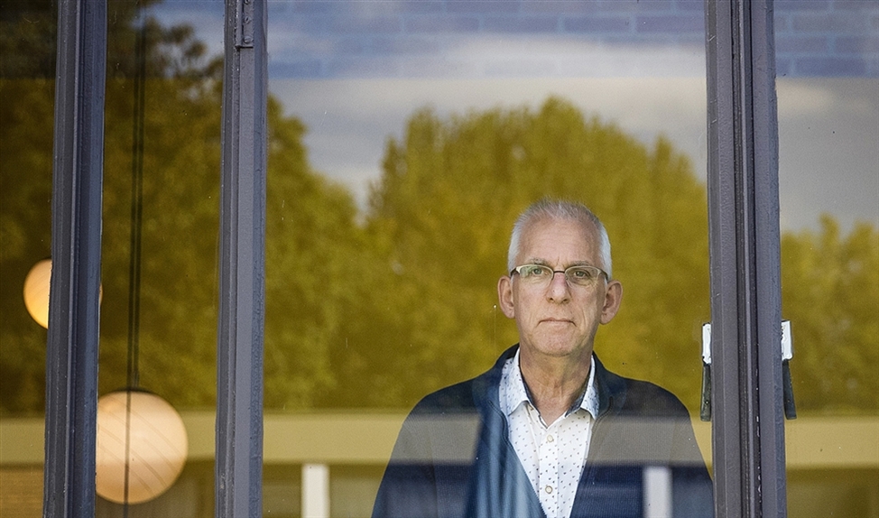 Andries Baart: ‘Niemand maalt meer om haar, dus geven we haar maar een geprogrammeerd zeehondje. Laten we ons kapot schamen.’